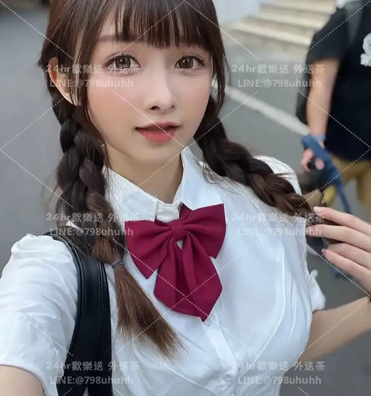 彤彤