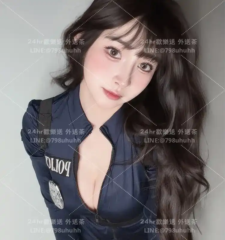 詩伊