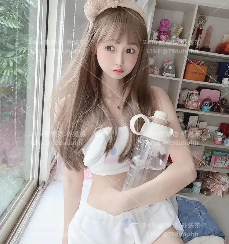 Chloe
