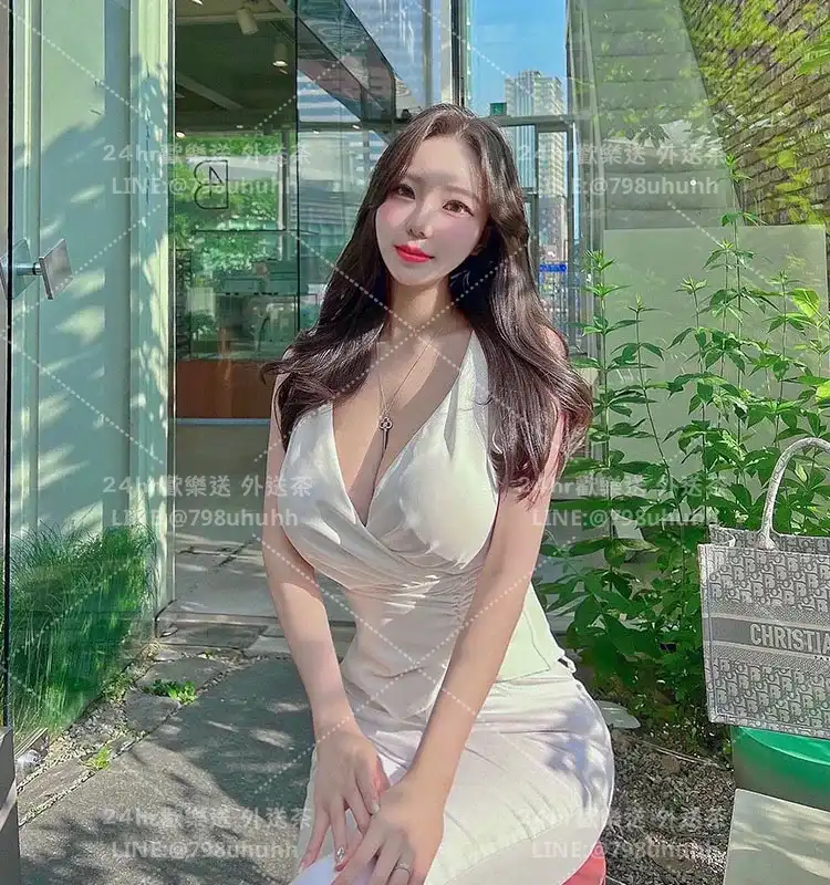 娜彤