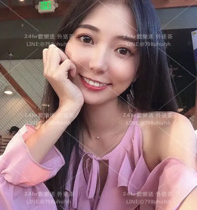 思彤