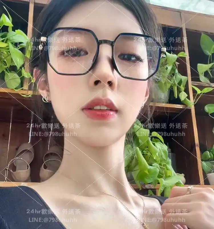詩臻